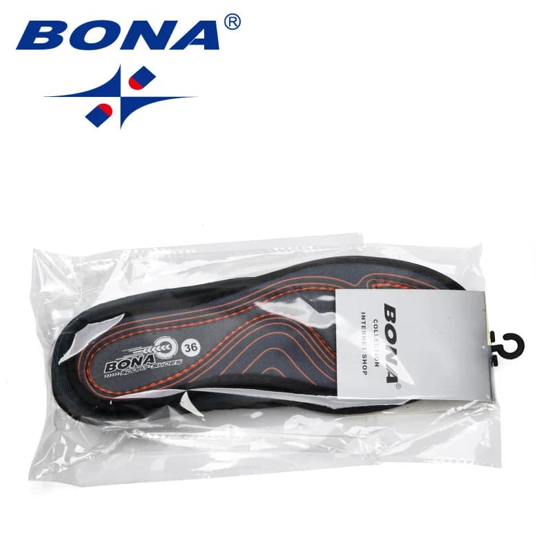 Palmilha ortopédica masculina Bona preta e branca embalada em plástico transparente com etiqueta da marca
