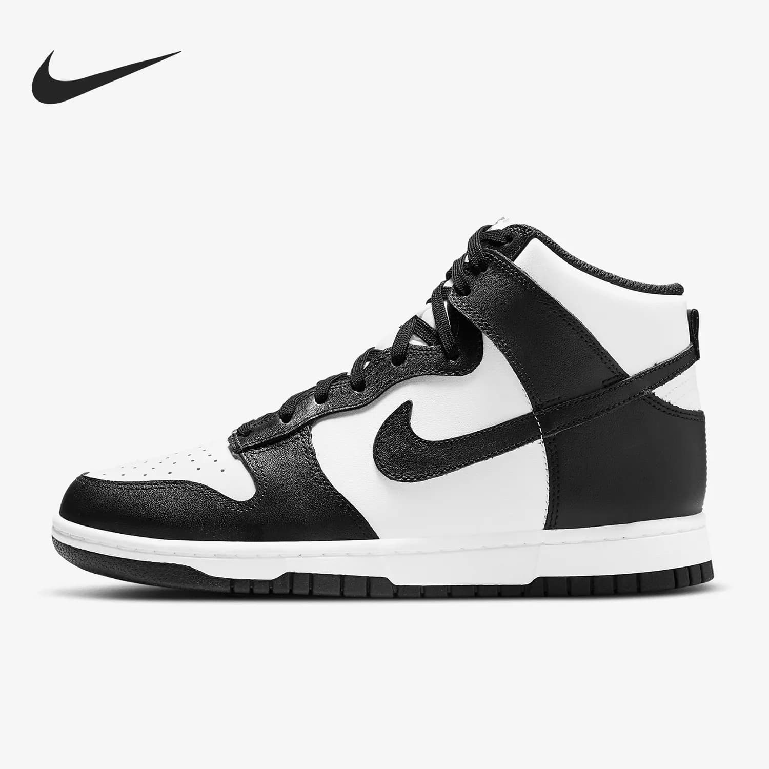 Tênis Nike Dunk High preto e branco para mulheres, estilo casual, com logotipo da Nike e detalhes em vermelho.