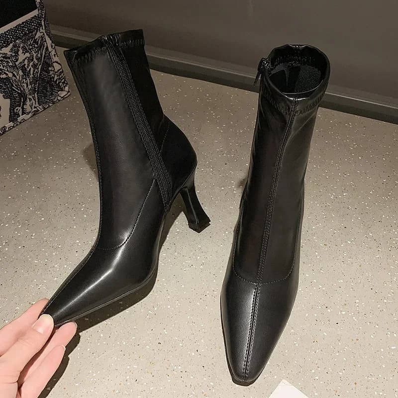 Mulheres de salto alto botas de couro curto novas botas femininas apontou botas de salto fino senhoras tornozelo botas curtas botas de mujer 2024