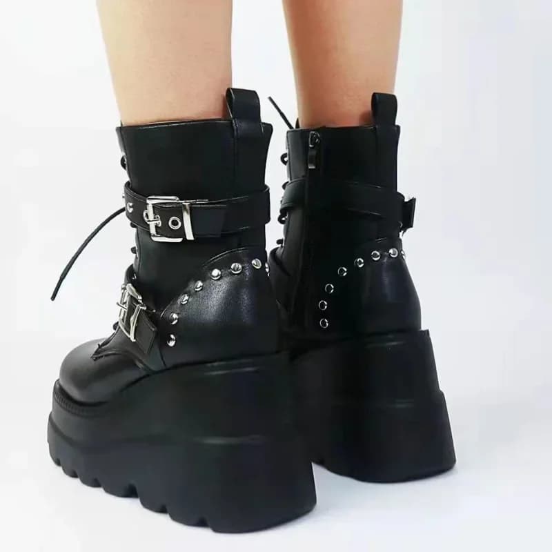 Novas botas de tornozelo de couro do plutônio das mulheres outono inverno dedo do pé redondo rendas até sapatos mulher plataforma da motocicleta botas sapatos góticos
