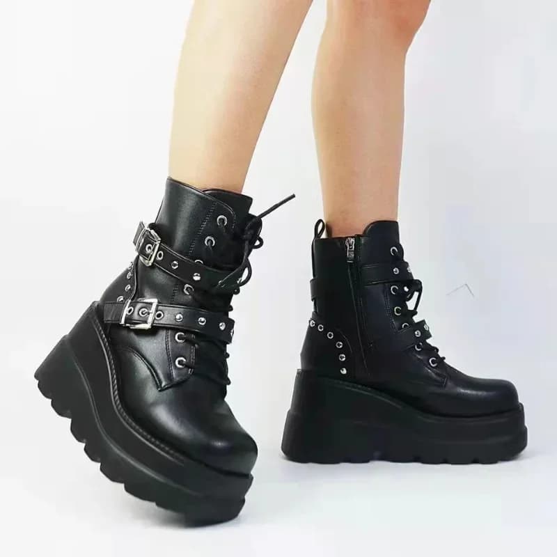 Novas botas de tornozelo de couro do plutônio das mulheres outono inverno dedo do pé redondo rendas até sapatos mulher plataforma da motocicleta botas sapatos góticos