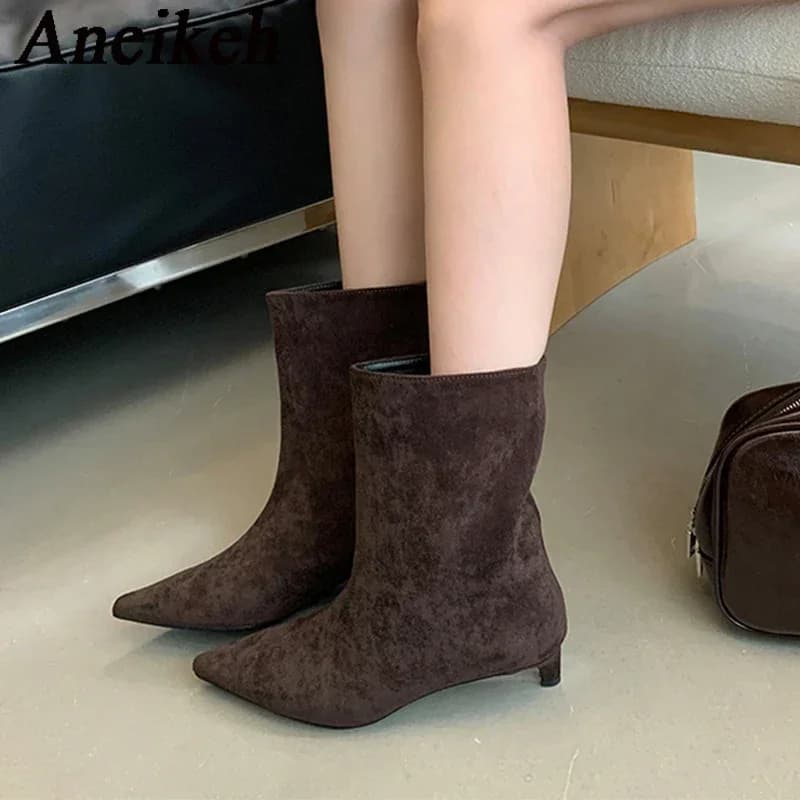 Aneikeh tamanho grande 41 42 moda inverno camurça falsa apontou botas curtas botas de salto baixo deslizamento em sapatos de festa botas zapatos de mujer