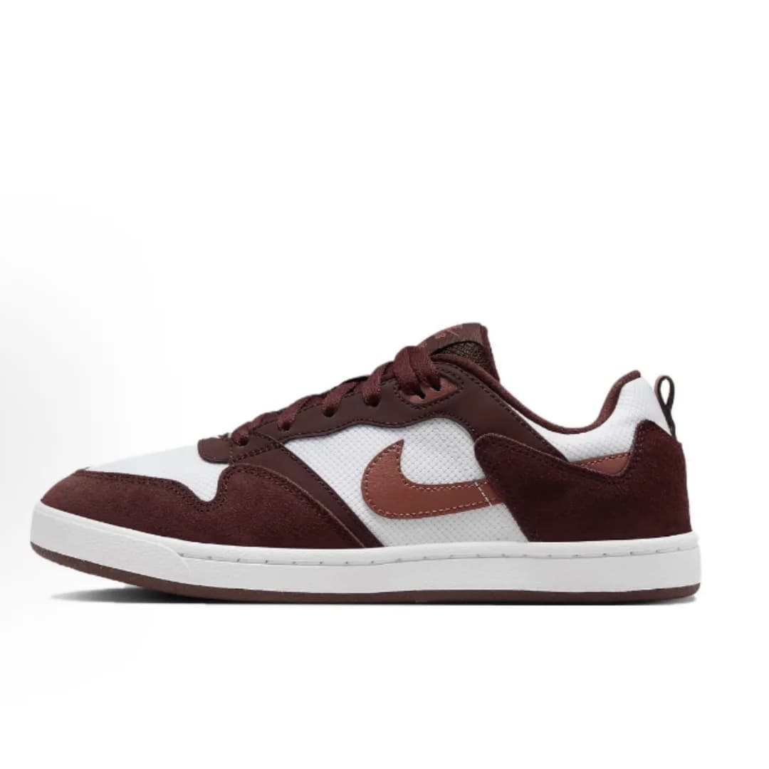 Tênis esportivo feminino Nike/Sb Alleyoop marrom e branco