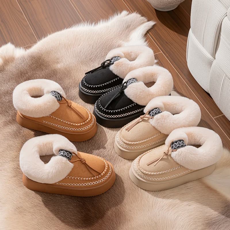 Conjunto de chinelos femininos Inverno Furry Slides em marrom, preto e bege com pelúcia e plataforma