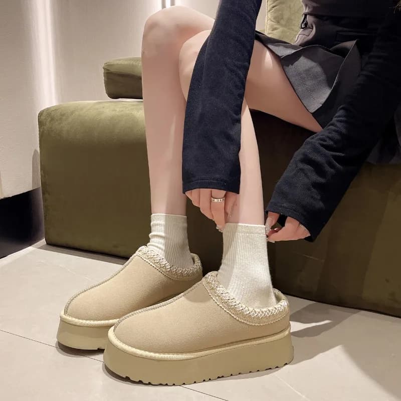2026 novo inverno feminino curto de pelúcia apartamentos botas de neve camurça quente sapatos de sola grossa botas femininas chelsea tamanho grande botas mujer