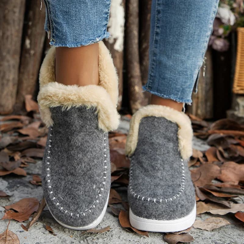 Botas de neve femininas de pelúcia sapatos deslizamento em sapatos femininos plus size botas de tornozelo plataforma novas botas mujer calçados de inverno feminino