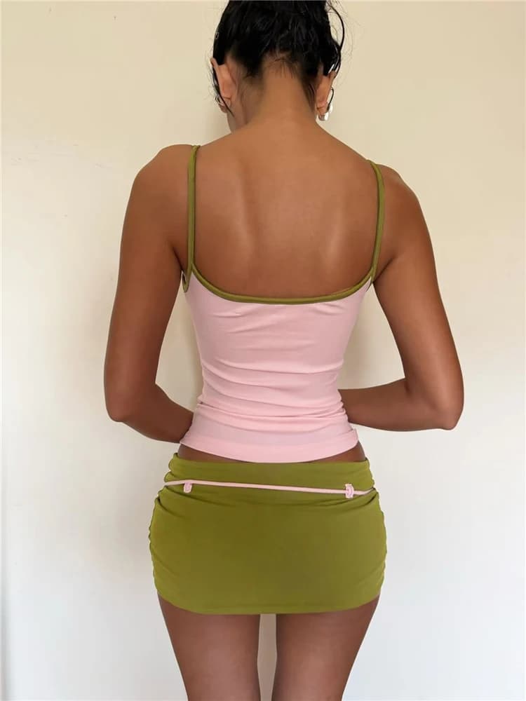 Conjunto de 2 Peças Feminino com Blocos de Cores, Camisola Justa Decotada e Sem Costas + Saia com Franjas e Detalhes de Bandagem, Tendência Doce de Verão, Traje Diário