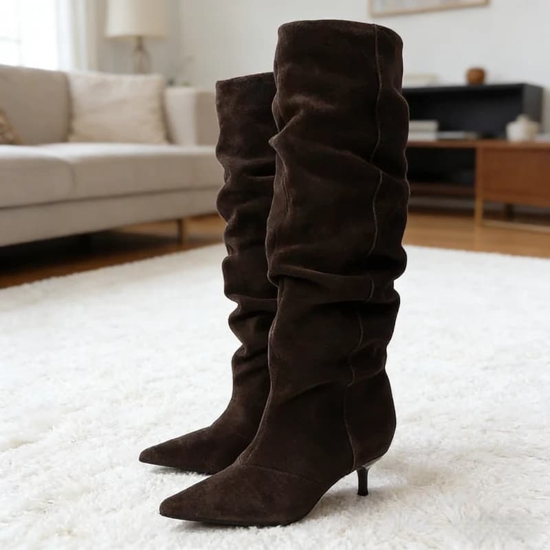Inverno plissado camurça joelho botas altas mulheres retro marrom apontou toe gatinho saltos botas designer confortável luz botas mujer