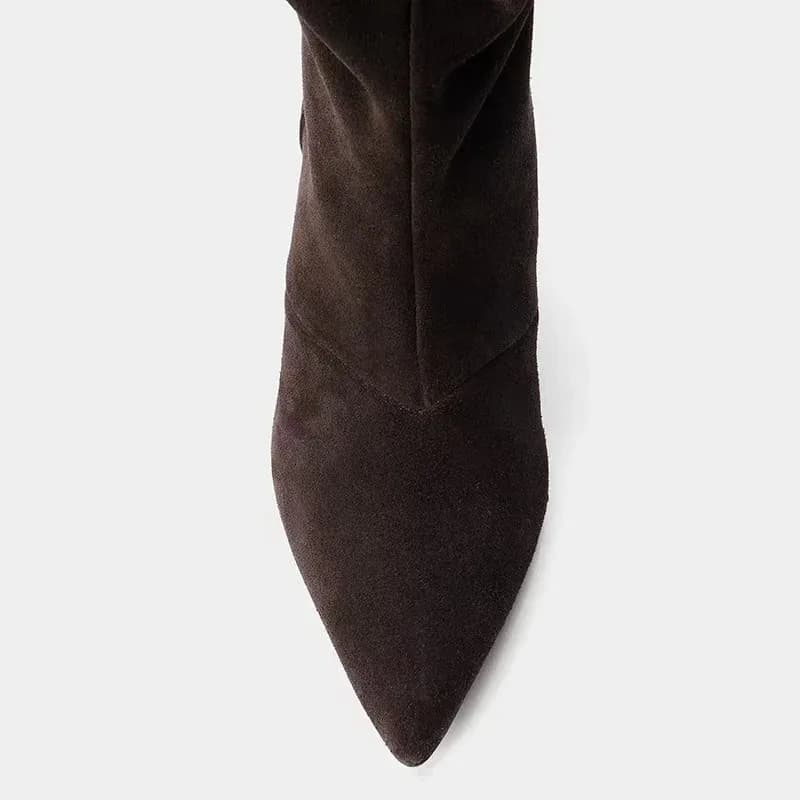Inverno plissado camurça joelho botas altas mulheres retro marrom apontou toe gatinho saltos botas designer confortável luz botas mujer