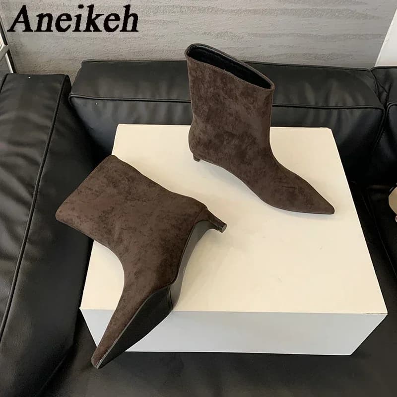 Aneikeh tamanho grande 41 42 moda inverno camurça falsa apontou botas curtas botas de salto baixo deslizamento em sapatos de festa botas zapatos de mujer