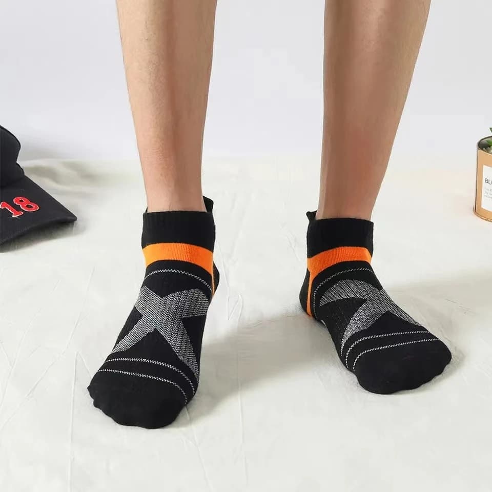 5 pares de meias de alta qualidade dos homens verão ao ar livre casual meias de algodão curto respirável preto tornozelo meias corrida esportes tamanho 38-45