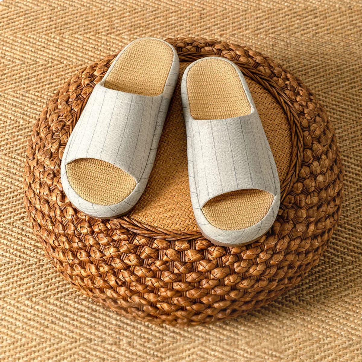 Verão feminino casa chinelos de linho verão apartamentos sapatos sandálias respiráveis confortáveis antiderrapantes macios slides chinelos internos masculinos