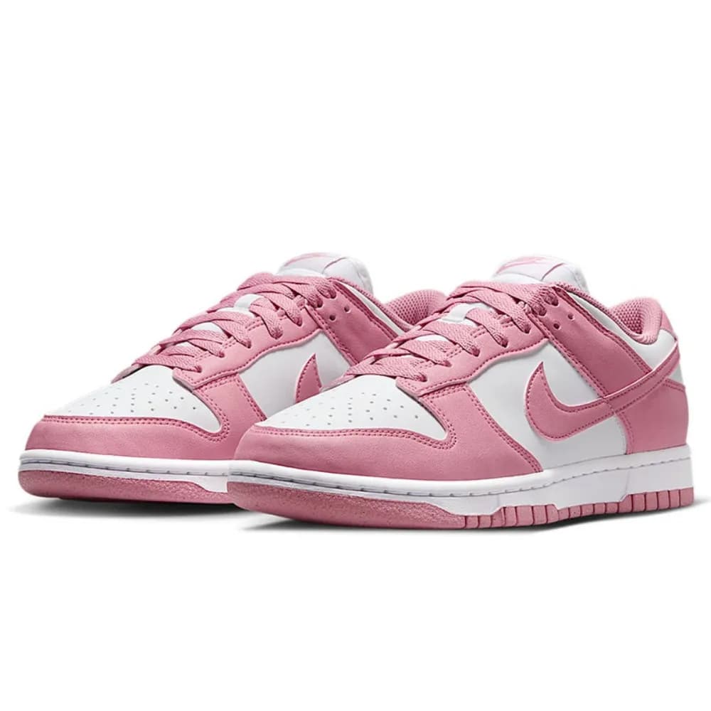 Tênis Nike Dunk Low Retro rosa e branco, cano baixo, design retrô, para uso casual e esportivo