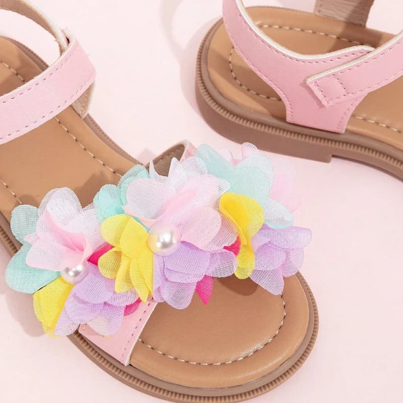 Zapatos moda versátil para meninas 2026 verão novas crianças sandálias de flores conforto antiderrapante meninas sapatos de praia sandálias femininas