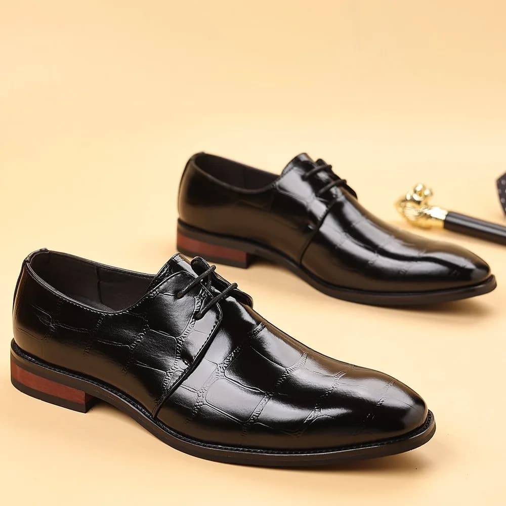 Homem vestido sapatos marrom casual negócios sapatos de escritório para homem sapatos oficiais designer luxo tênis masculino chaussure mariage homm