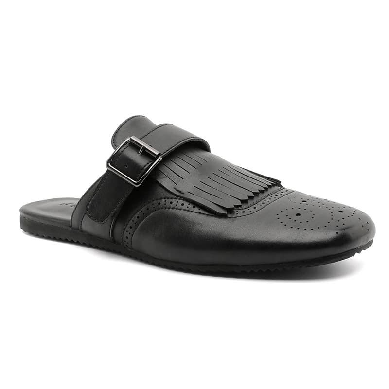 Cavalo de tênis mocassim masculino preto em couro com tassel e fivela metálica
