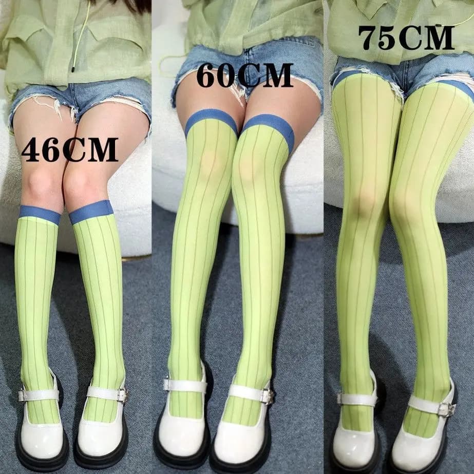 Meias acima do joelho para cosplay de Kanroji Mitsuri de Demon Slayer, listradas verdes, TAKARA TOMY, para fantasia JK, presente para meninas.