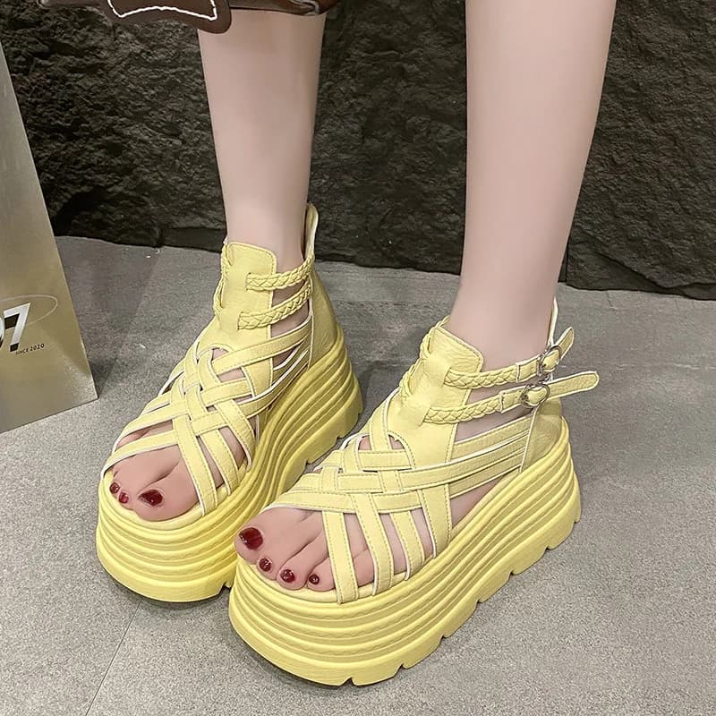 Sandálias de Couro Femininas de Verão com Plataforma Aberta de 8CM, Novos Tênis Casuais para Mulheres, Sandálias de Praia