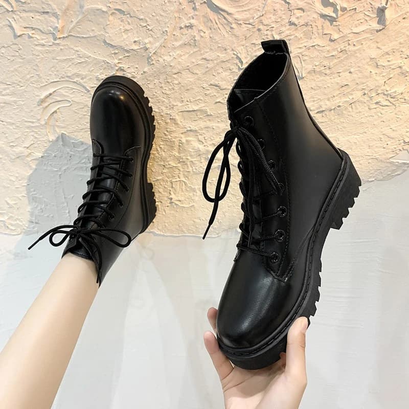 Novo estilo dedo do pé redondo salto quadrado alça cruzada sapatos femininos da moda casual e confortável mais botas curtas quentes de veludo
