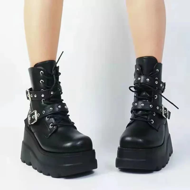 Novas botas de tornozelo de couro do plutônio das mulheres outono inverno dedo do pé redondo rendas até sapatos mulher plataforma da motocicleta botas sapatos góticos