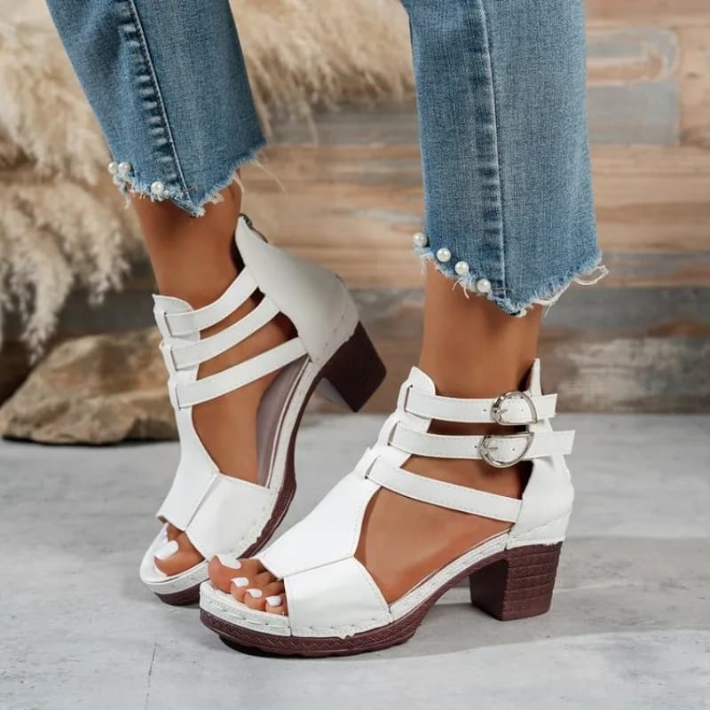 Novas Sandálias Femininas de Verão com Salto Grosso, Pretas e Brancas, Estilo Casual Gladiador Romano com Bico Aberto para Mulheres