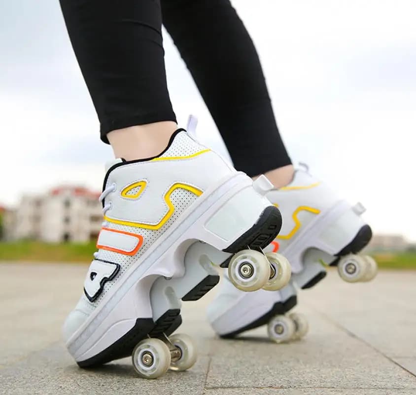 Couro do plutônio crianças 4 rodas sapatos de patins deformação casual parkour tênis patins para rodadas adulto de corrida sapatos esportivos