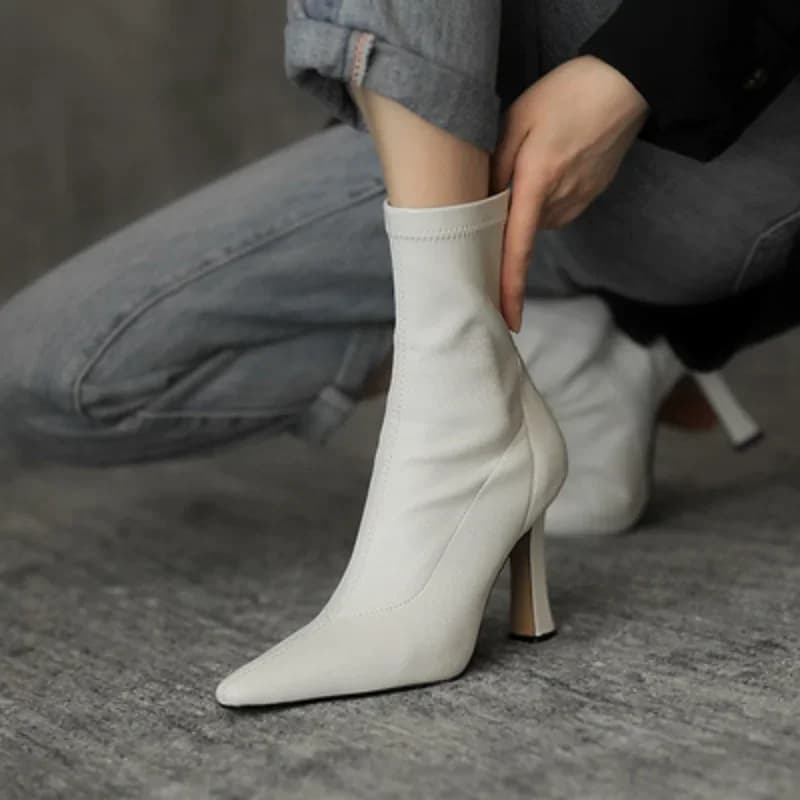 Mulheres de salto alto botas de couro curto novas botas femininas apontou botas de salto fino senhoras tornozelo botas curtas botas de mujer 2024