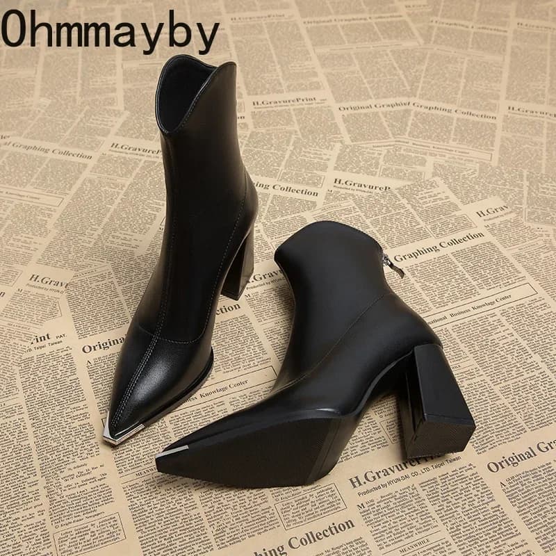 Botas de tornozelo femininas de dedo apontado moda zíperes traseiros botas curtas senhoras elegante quadrado salto alto calçados femininos de inverno