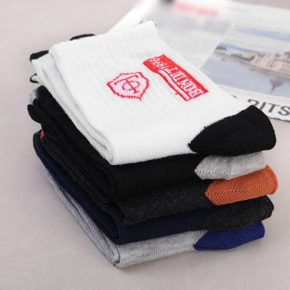 Meias esportivas de algodão respirável para homens Meias de fibra de bambu Absorção de suor Desodorante Business Sox Outono e inverno 10 pares