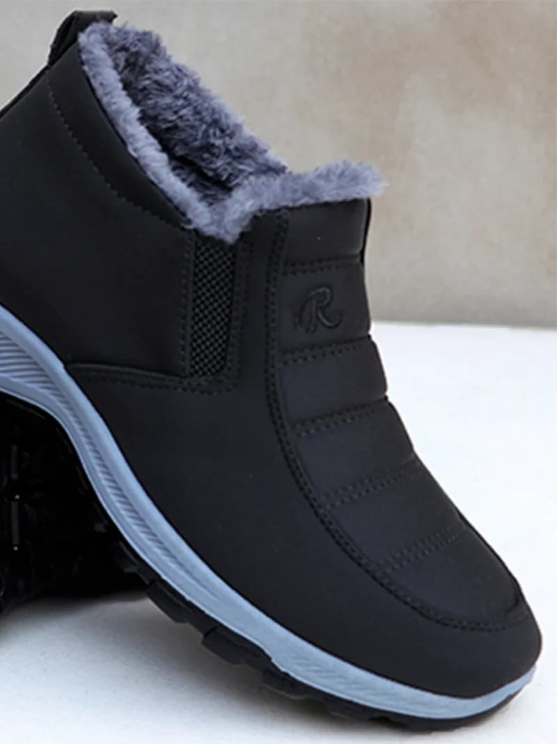 Botas femininas unissex sapatos de inverno botas de neve à prova dwaterproof água feminino deslizamento em sapato casual calçados de pelúcia botas de tornozelo masculino