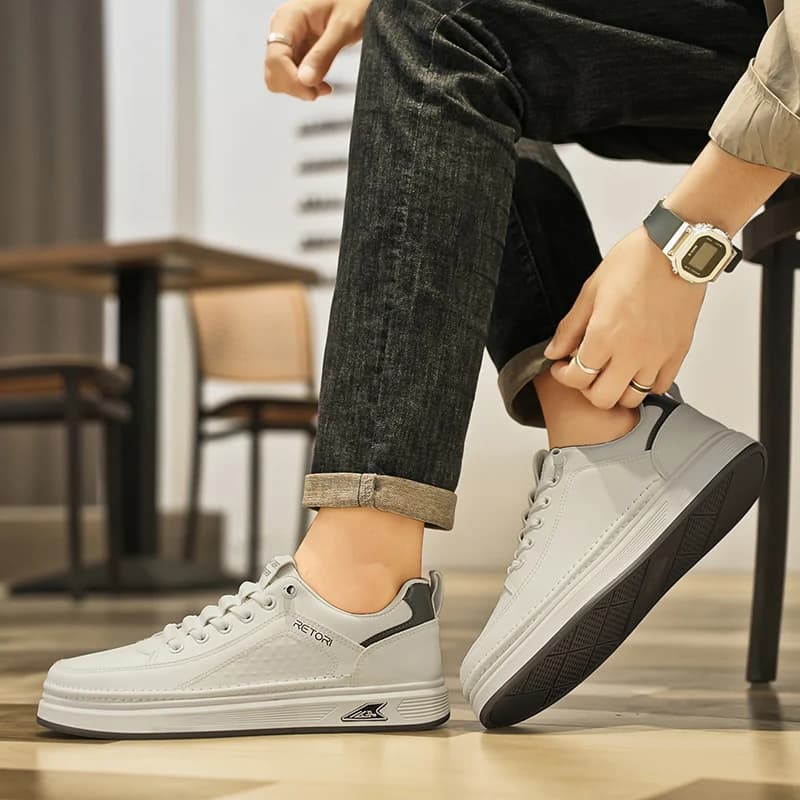 Sapatos esportivos da moda masculina respirável sola grossa sapatos brancos 2025 confortável casual ao ar livre skate designer sapatos tênis