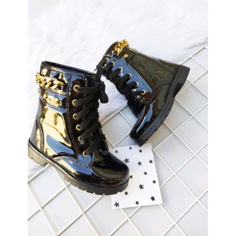 Bota corrente,bota infantil,bota preta,bota verniz,bota de criança,bota de menina,calçados infantis.