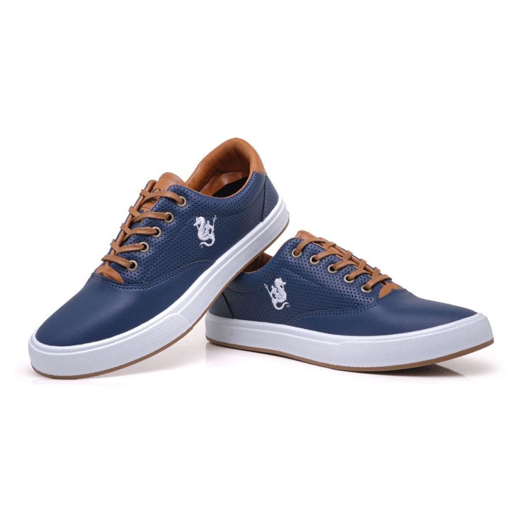 Tênis masculino casual azul e branco com logotipo de dragão