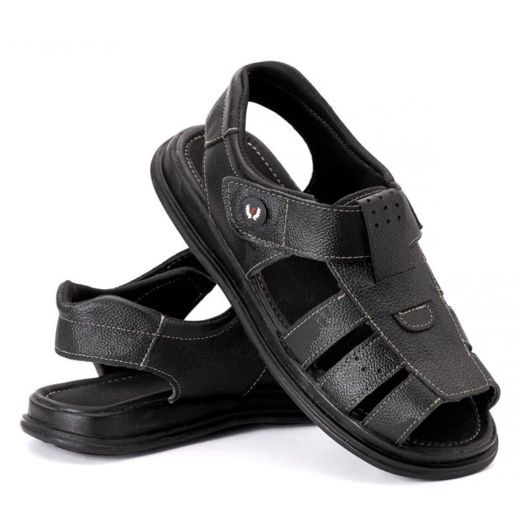 Sandália masculina ortopédica preta com tiras cruzadas e sola antiderrapante