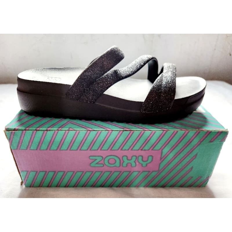 Sandália Feminina Papete Zaxy Glitter Chinelo Zaxy Brilho.