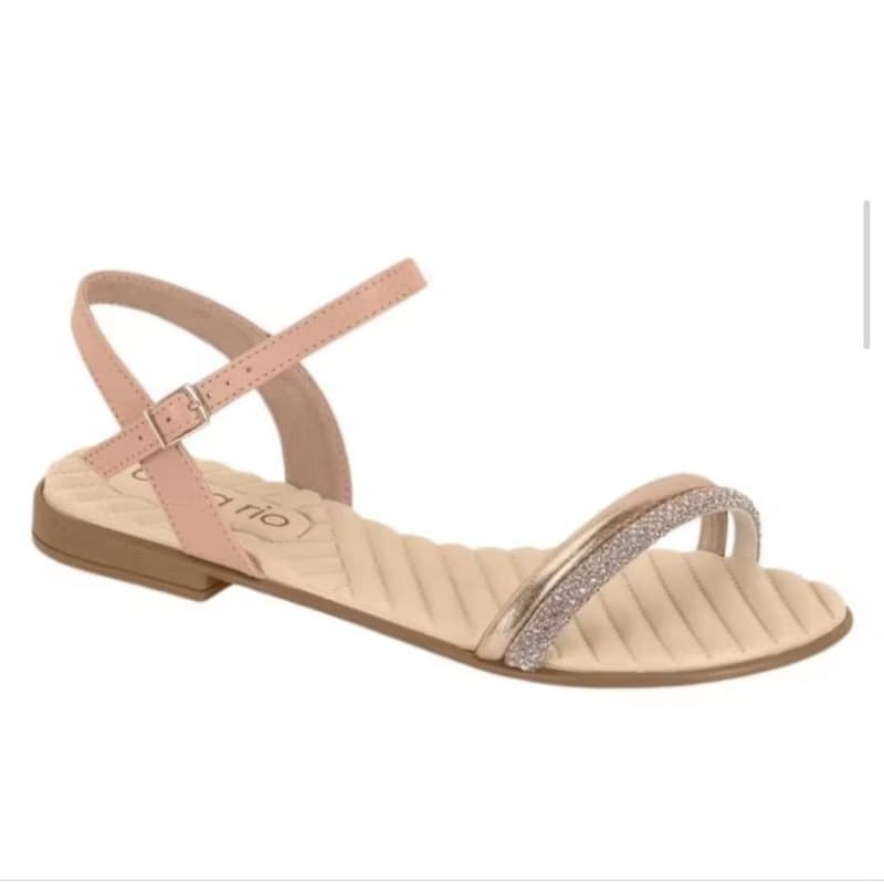 Sandália beira rio rasteira rose gold metalizado fechamento com fivela ajustável confortável sandália rasteirinha papete