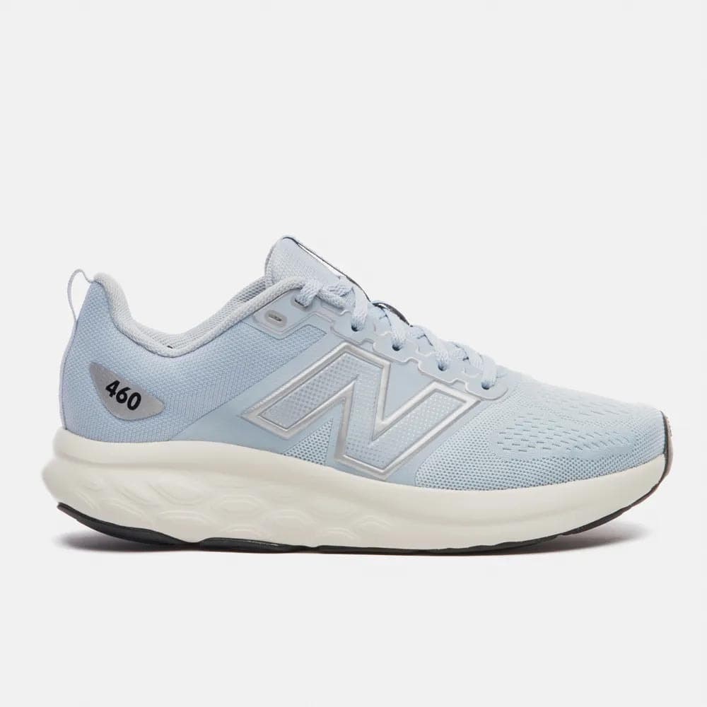 Tênis New Balance 460 V4 feminino azul claro com sola branca e logotipo da marca
