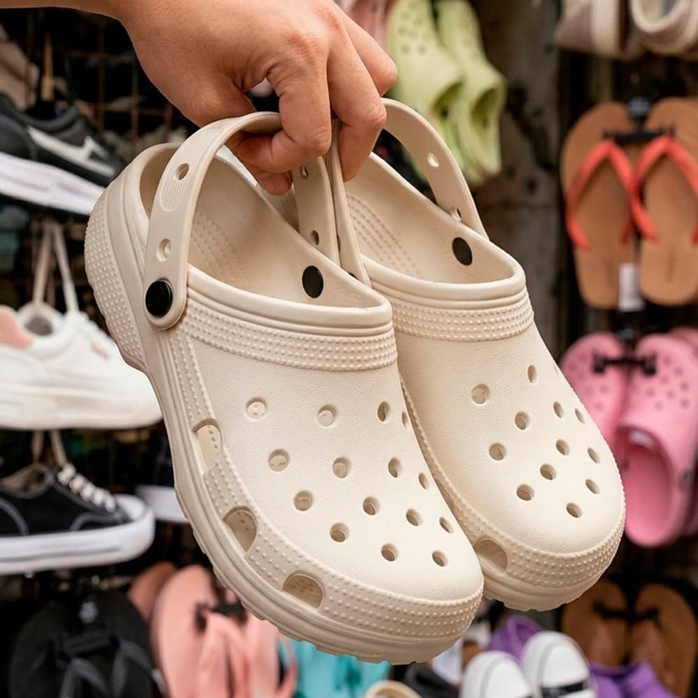Crocs Classic Clog Sandália Unissex Macerata Confortável Leve Casual