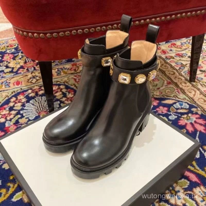 Bota Ding Bota de salto alto feminino Bota de cano de fumaça Bota de cabeça redonda Bota de diamante 21 novas botas de t