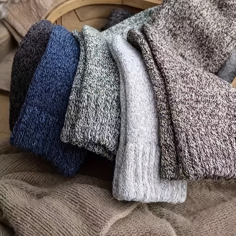 5 Pares de Meias de Lã Merino Quentes para Homens e Mulheres, Ideais para Atividades ao Ar Livre no Inverno, como Caminh