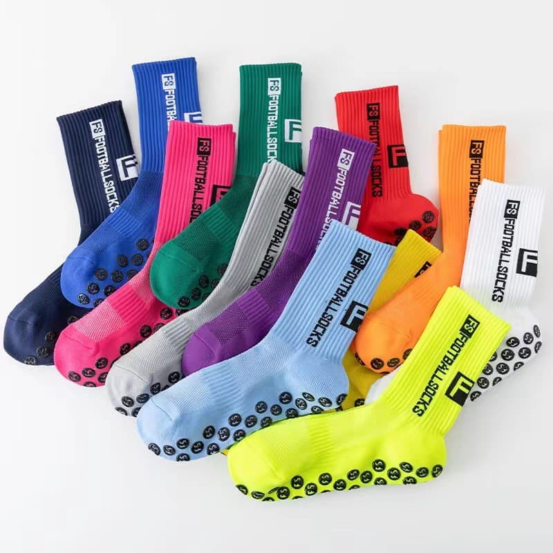 13 cores meias de futebol adulto venda quente antiderrapante meias de futebol Unisex meias esportivas adequadas para tre