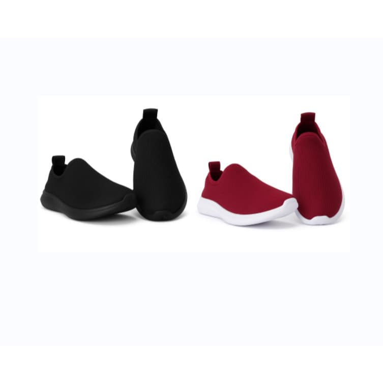 Três pares de tênis meia femininos em cores preto, marrom e vermelho com sola branca