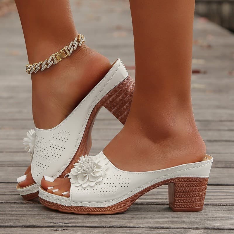 Sapatos Femininos Plus Size De Salto Grosso Praia Outerwear Chinelos Sandálias Femininas