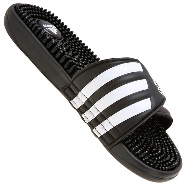 Sandália Adidas Adissage Slide Masculino, preta e branca, com sola massageadora.