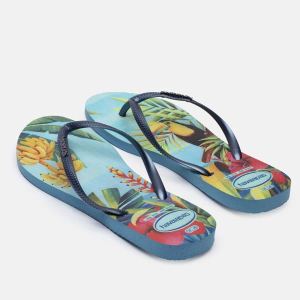 Chinelo Havaianas Slim Tropical feminino azul com estampa de frutas