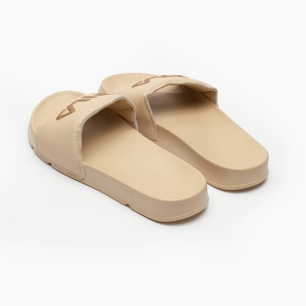 Sandália Fila Drifter Basic bege para mulheres, com design minimalista e sola flexível.