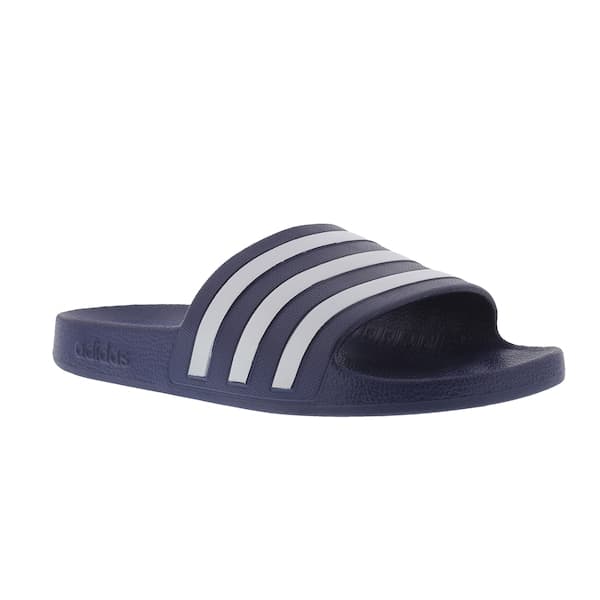 Chinelo Adidas Adilette Aqua azul e branco com logo, ideal para uso casual.