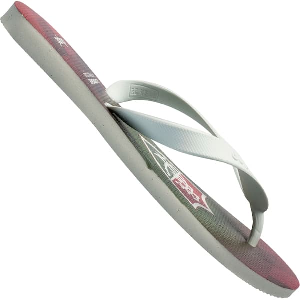 Chinelo do Fluminense Dupé 4144755 - Unissex, estampa escudo verde e vermelho, tiras brancas.