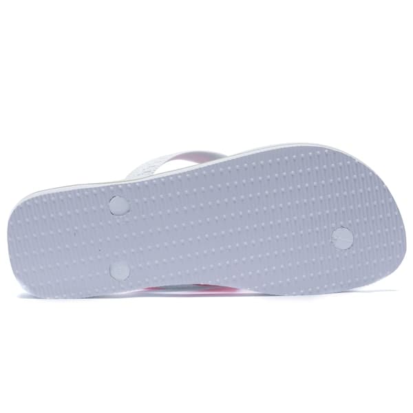 Detalhe da sola com pontos de ventilação das Havaianas Brasil Logo Flip Flops.