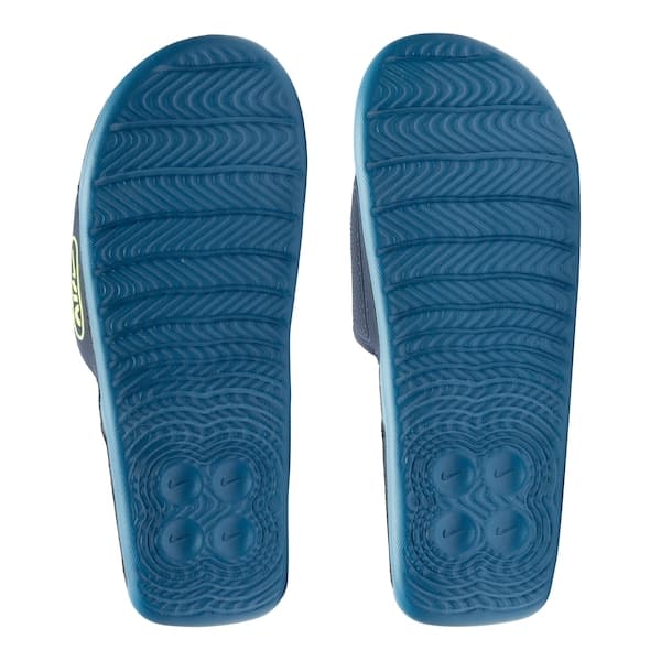 Detalhe da sola da sandália Nike Air Max Cirro Slide Azul e Cinza, com textura antiderrapante.